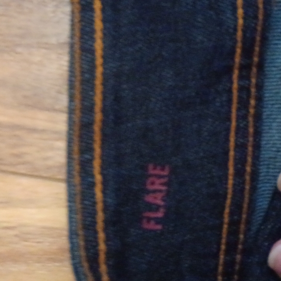 BDG Jeans Size 25 98% Cotton 2% Spandex Made U.S.A. Dark Blue Flare Jean - Picture 4 of 12